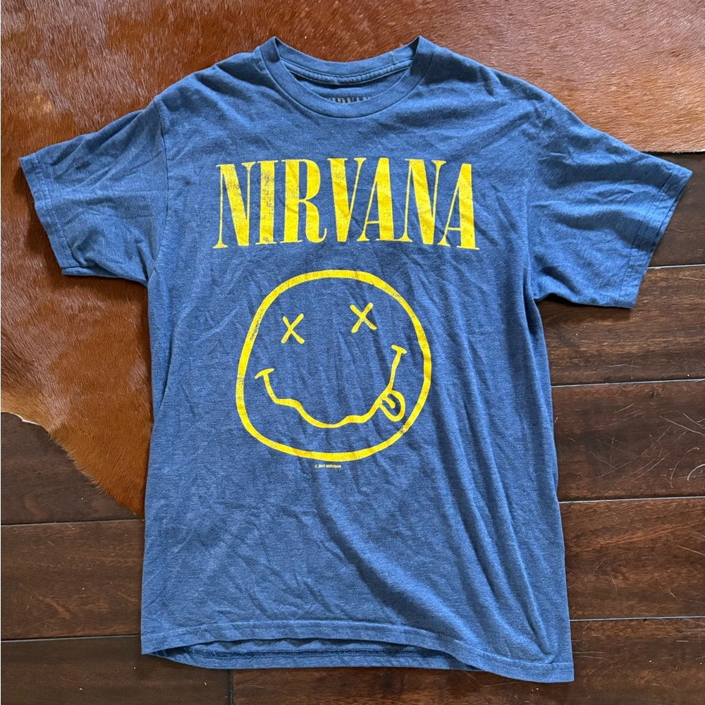 NIRVANA Graphic T-shirt Size Medium
